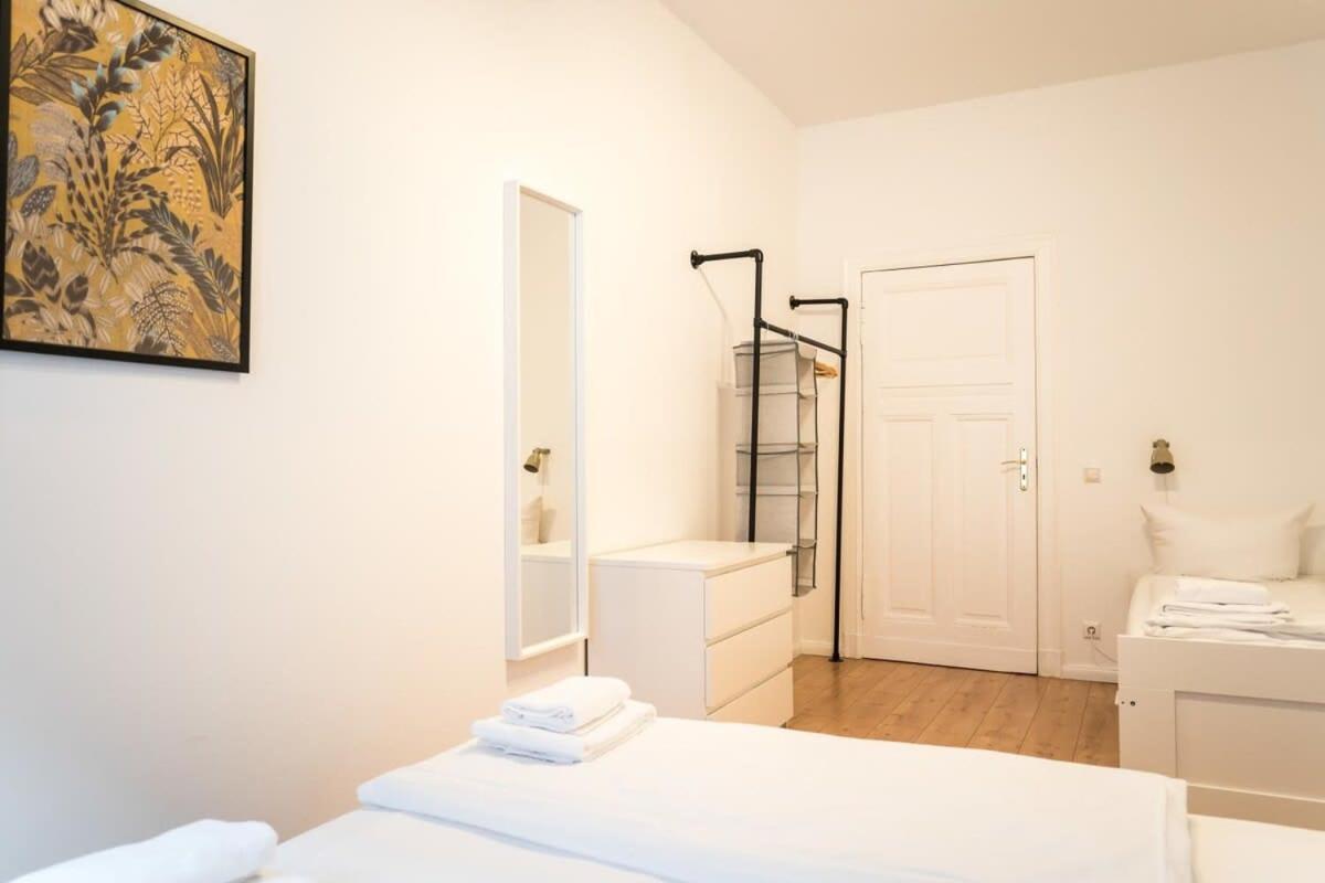Great Apartment In Berlin Neukoelln Экстерьер фото
