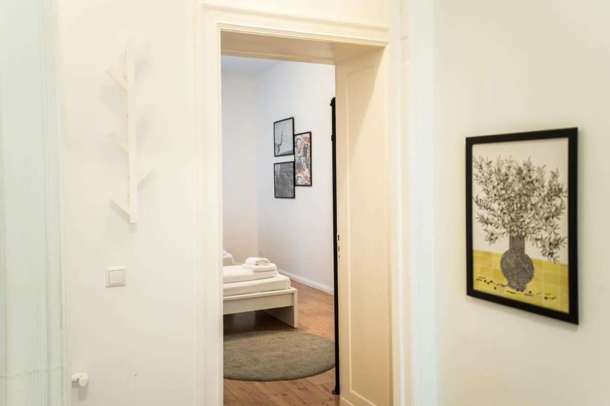 Great Apartment In Berlin Neukoelln Экстерьер фото